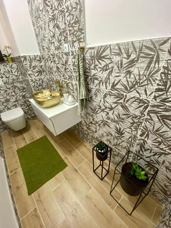 Lumar Holidays And Apartments เปรโก ภายนอก รูปภาพ