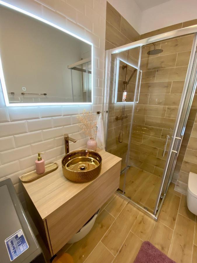 Lumar Holidays And Apartments เปรโก ภายนอก รูปภาพ